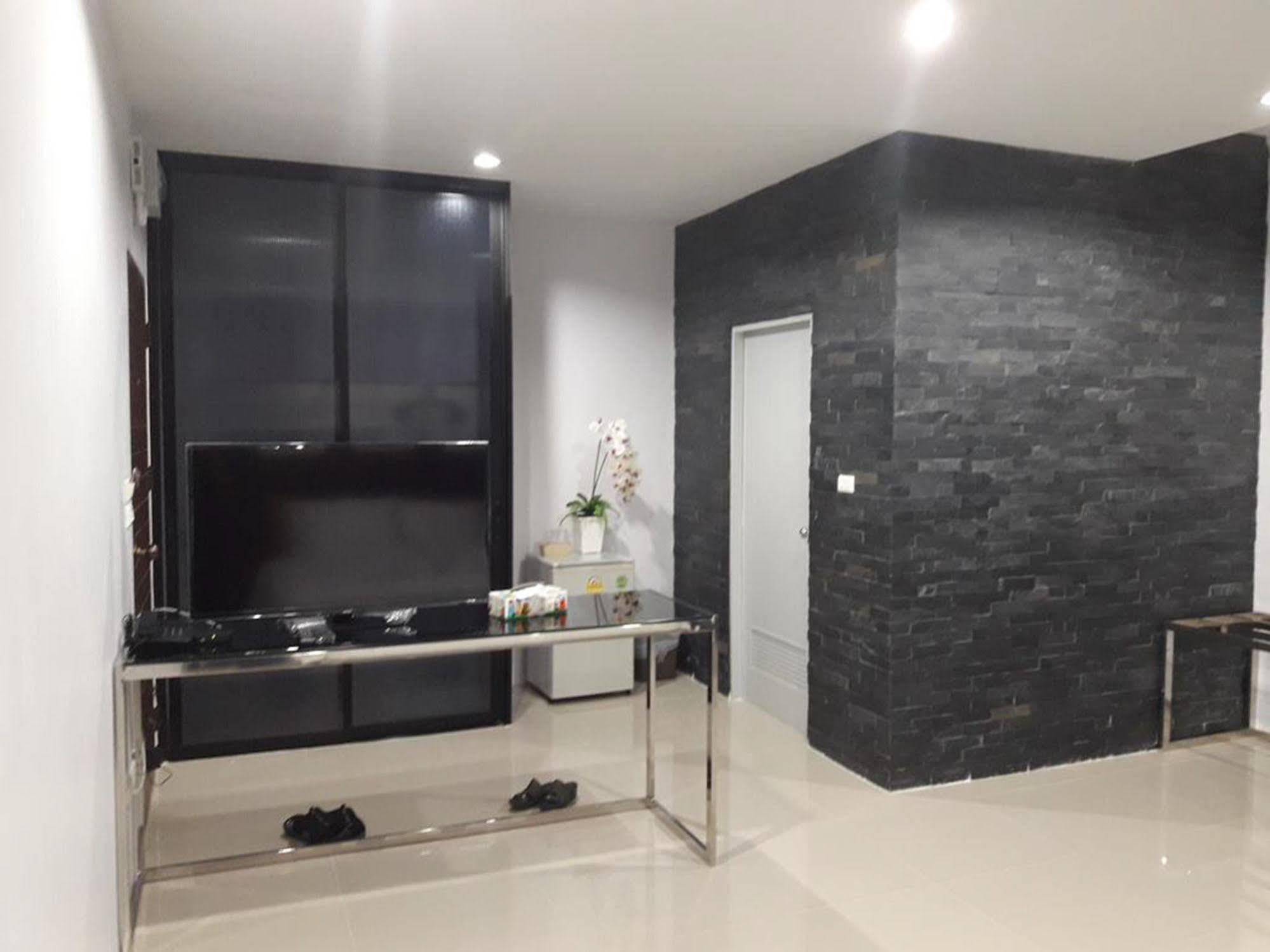 The Ztand By Airport Phuket Hotel Ban Bo Han Exterior photo